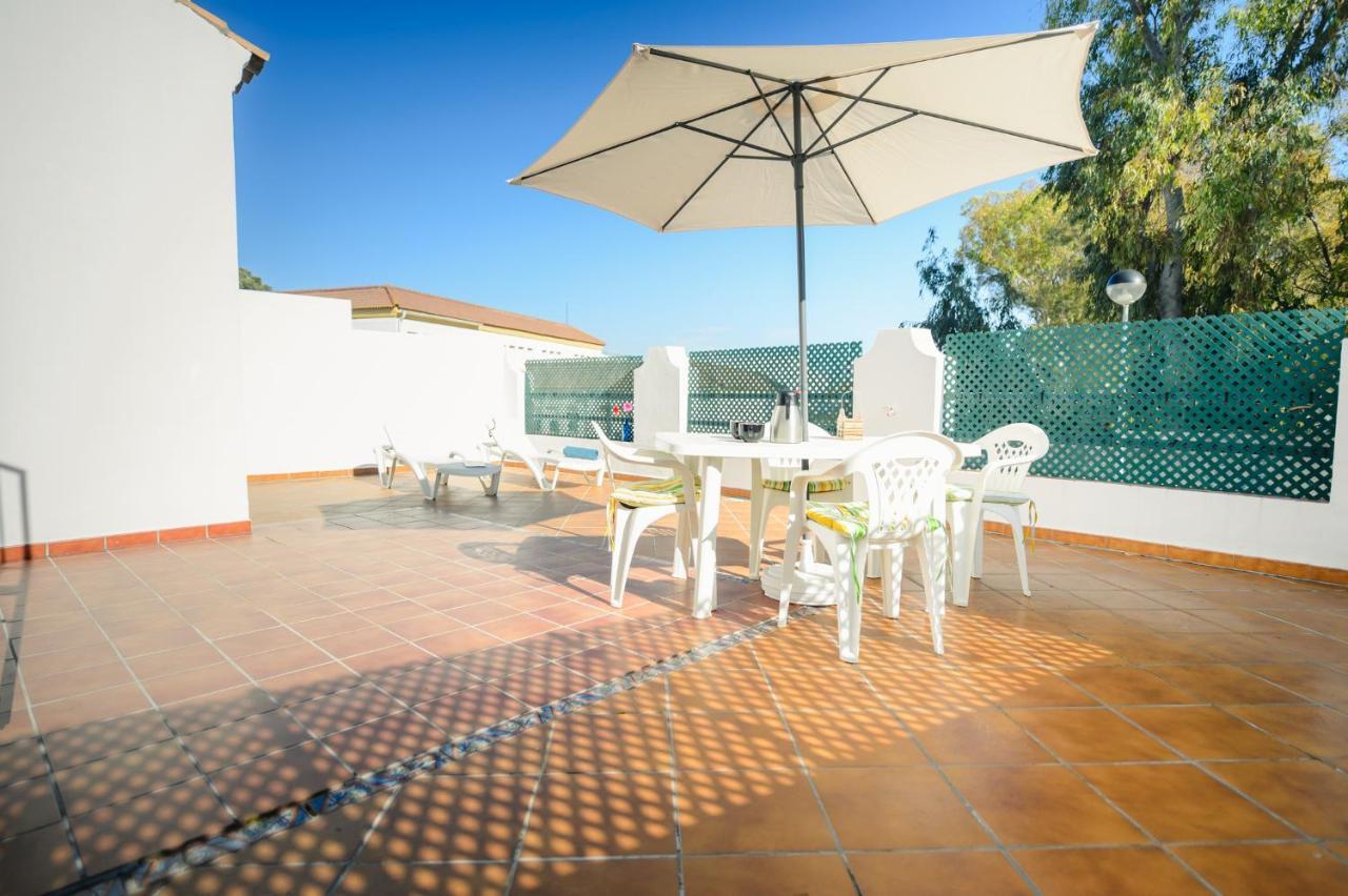 Apartamentos Rotonda Conil De La Frontera Exterior foto
