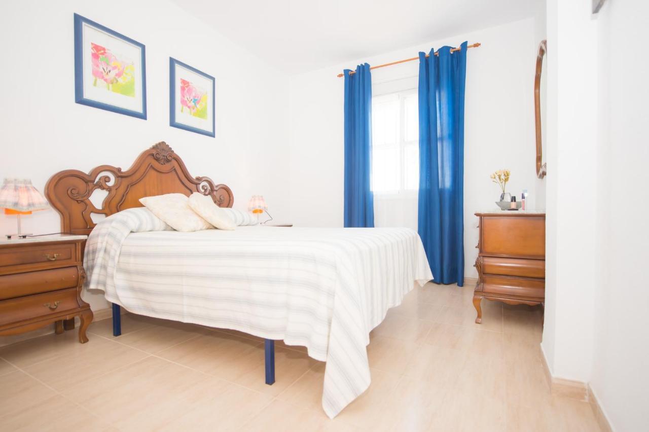 Apartamentos Rotonda Conil De La Frontera Exterior foto