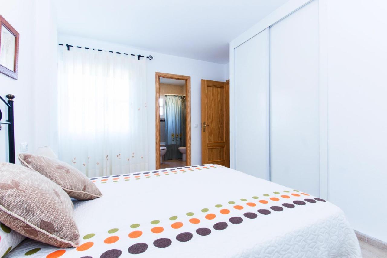 Apartamentos Rotonda Conil De La Frontera Exterior foto