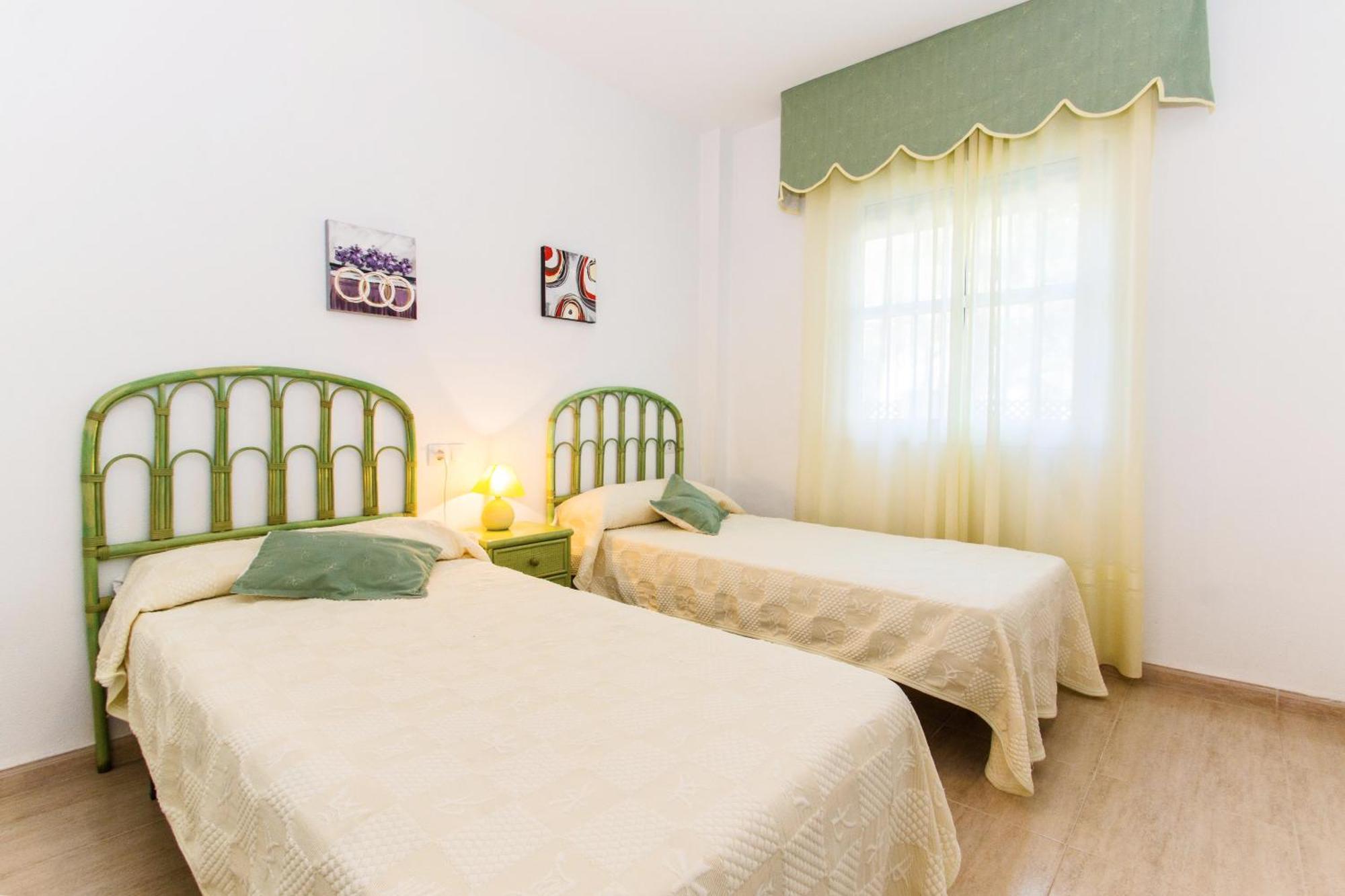 Apartamentos Rotonda Conil De La Frontera Habitación foto