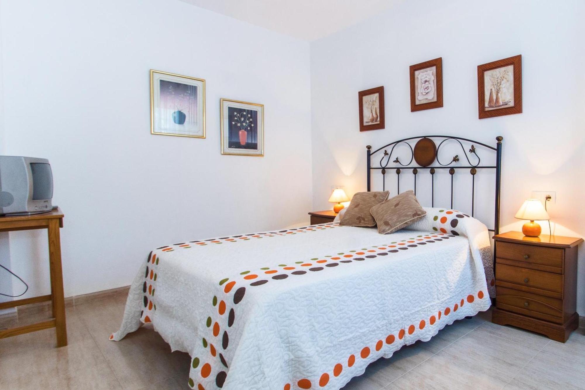 Apartamentos Rotonda Conil De La Frontera Habitación foto