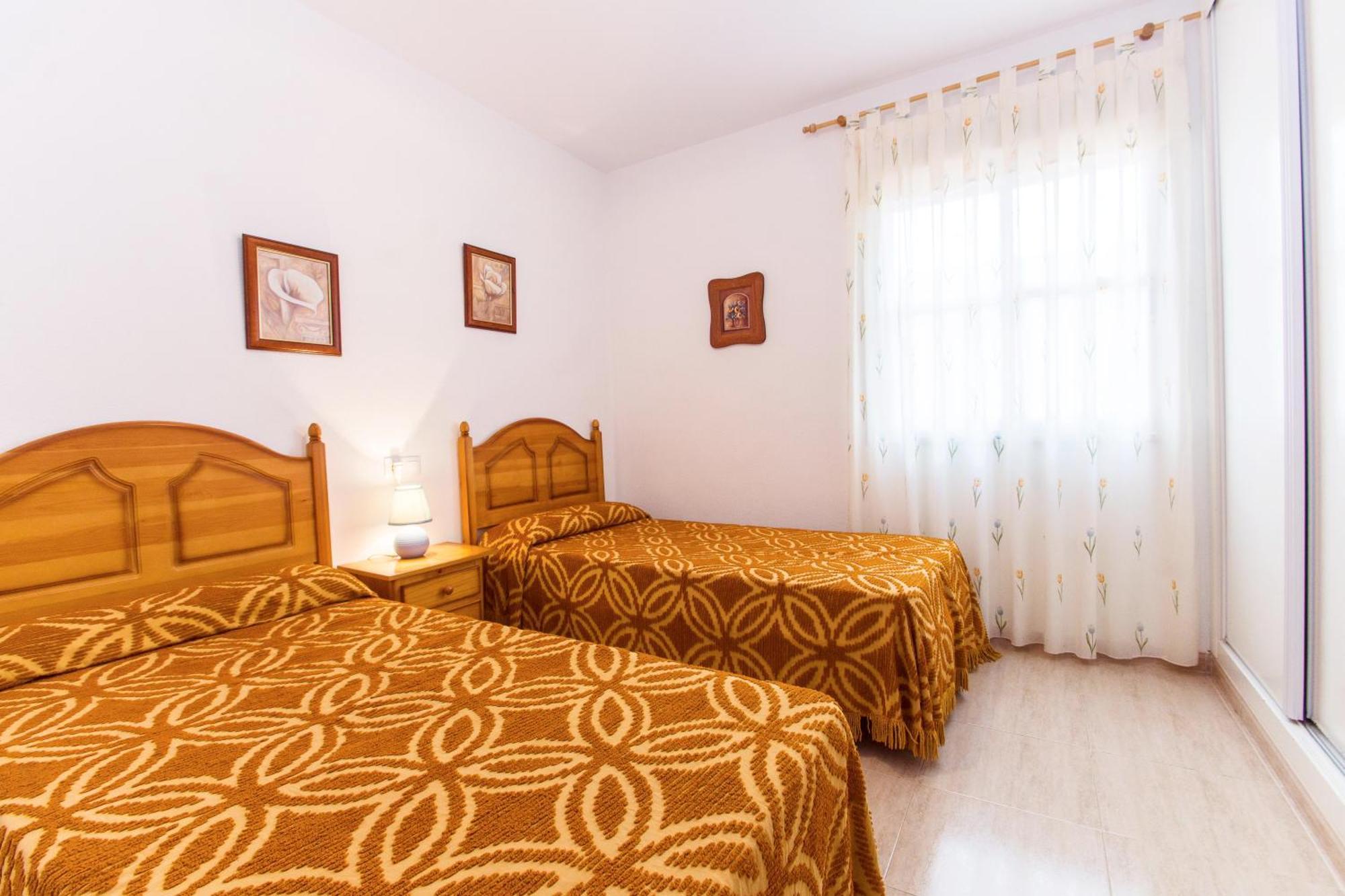 Apartamentos Rotonda Conil De La Frontera Habitación foto