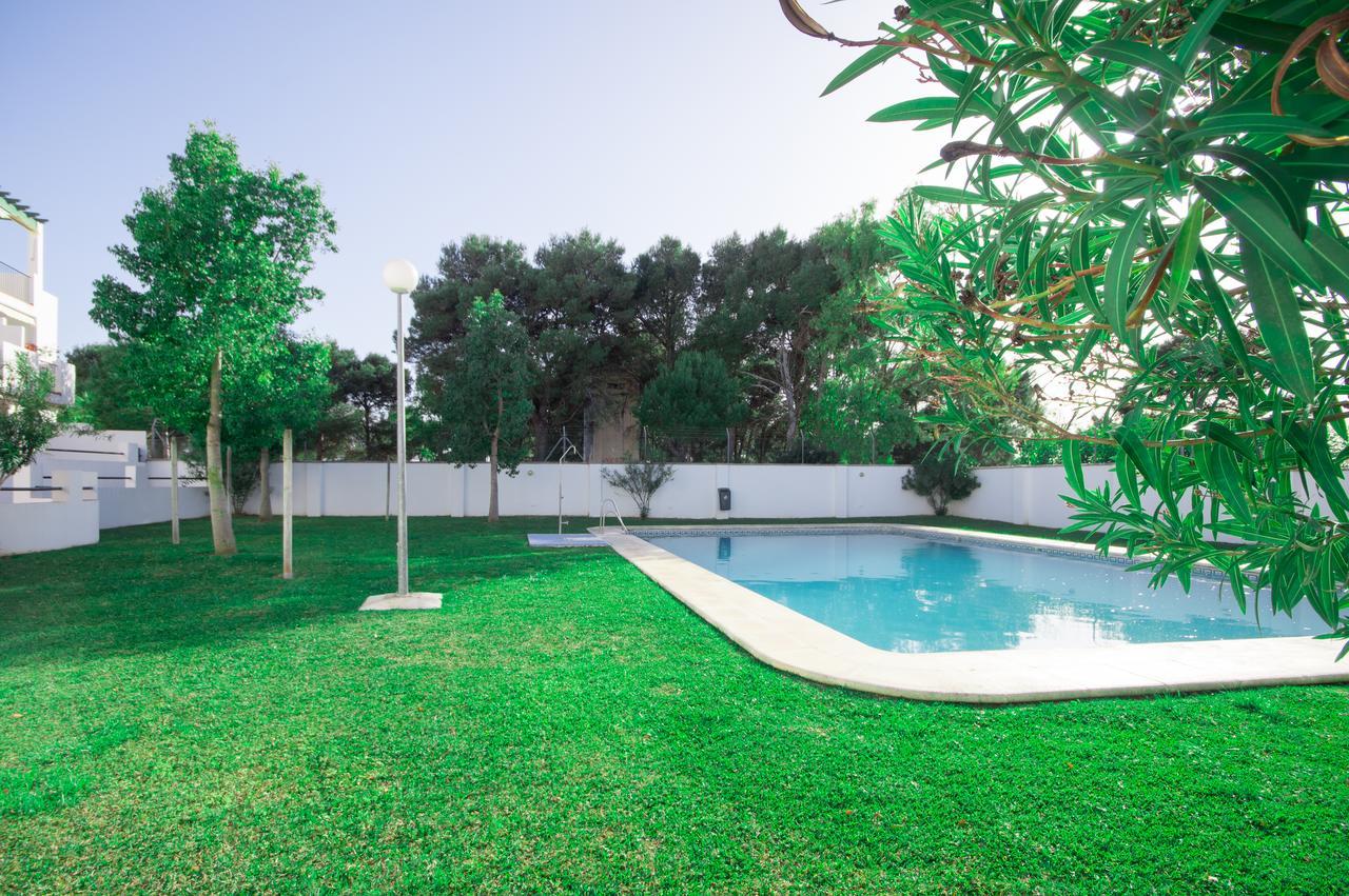 Apartamentos Rotonda Conil De La Frontera Exterior foto