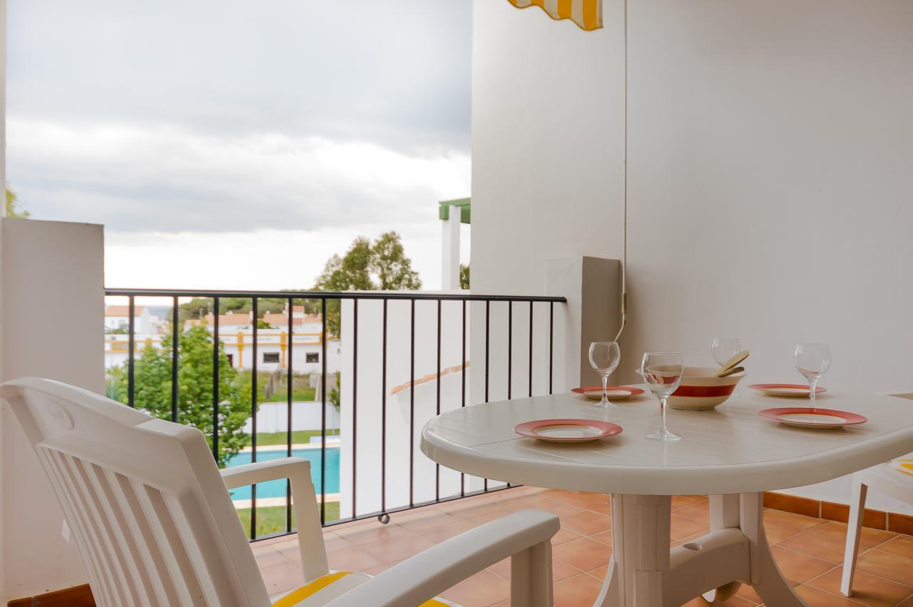 Apartamentos Rotonda Conil De La Frontera Exterior foto